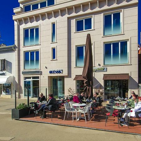 Apartments Riva-Interauto Umag Exterior foto