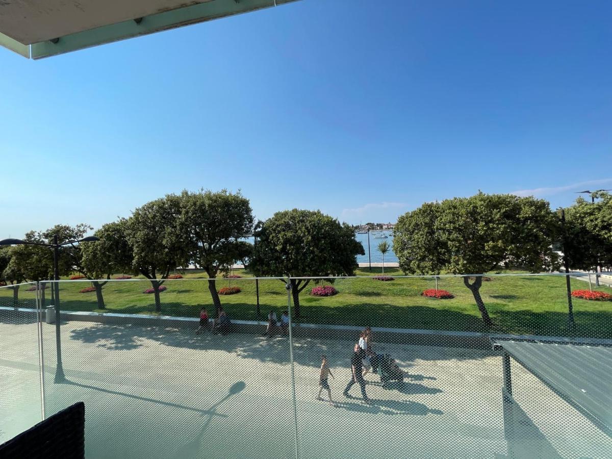 Apartments Riva-Interauto Umag Exterior foto